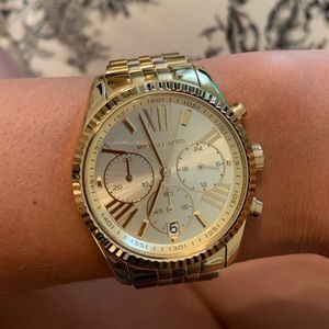 New Michael kors watch, worn twice